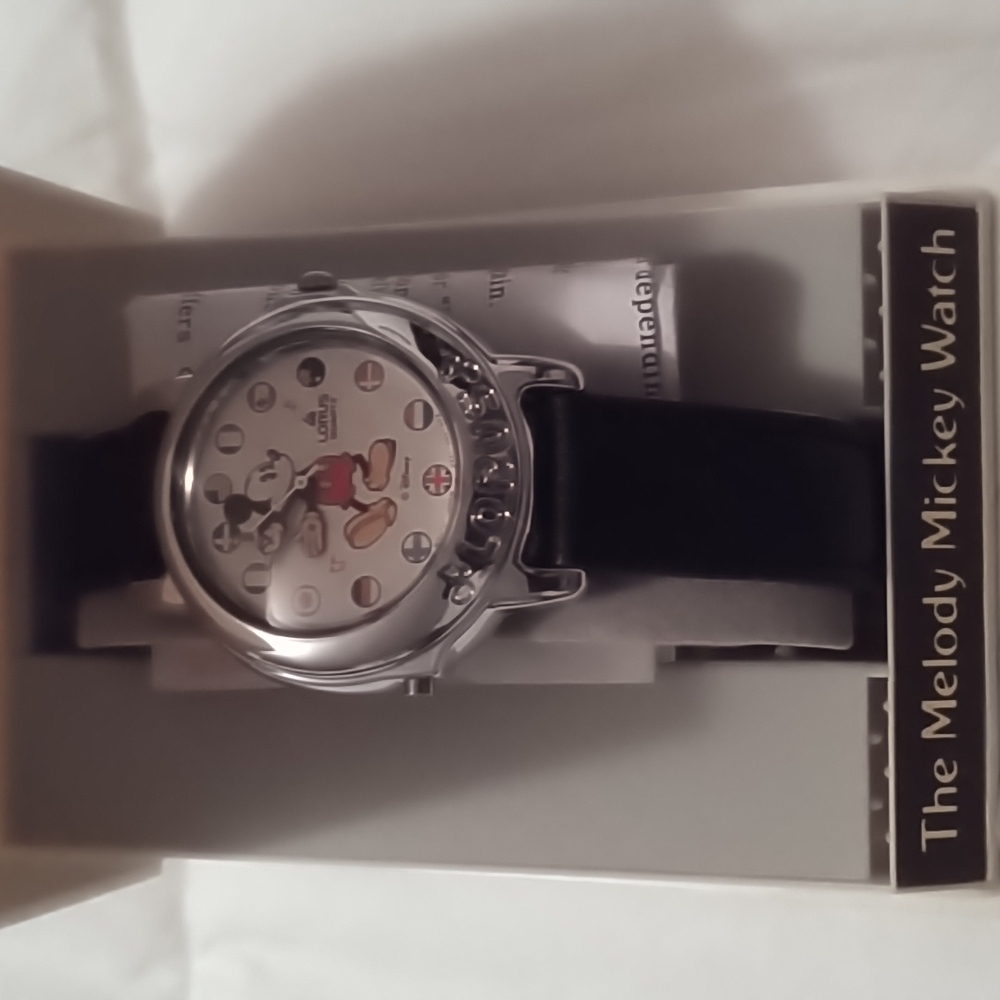 Vintage Lotus Mickey mouse musical watch